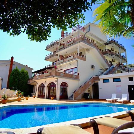 Hotel Kleopatra Ulcinj Exterior foto