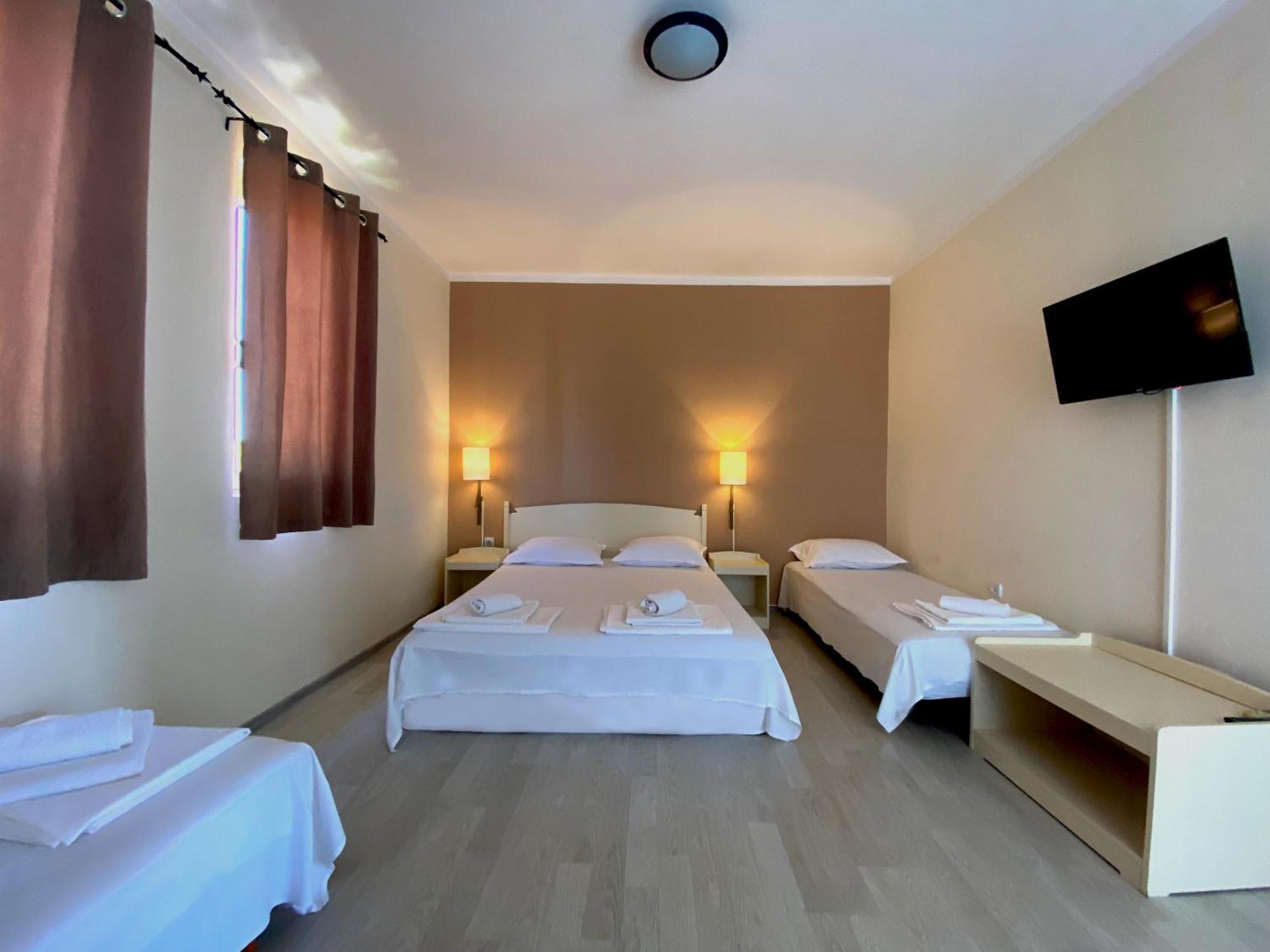Hotel Kleopatra Ulcinj Quarto foto