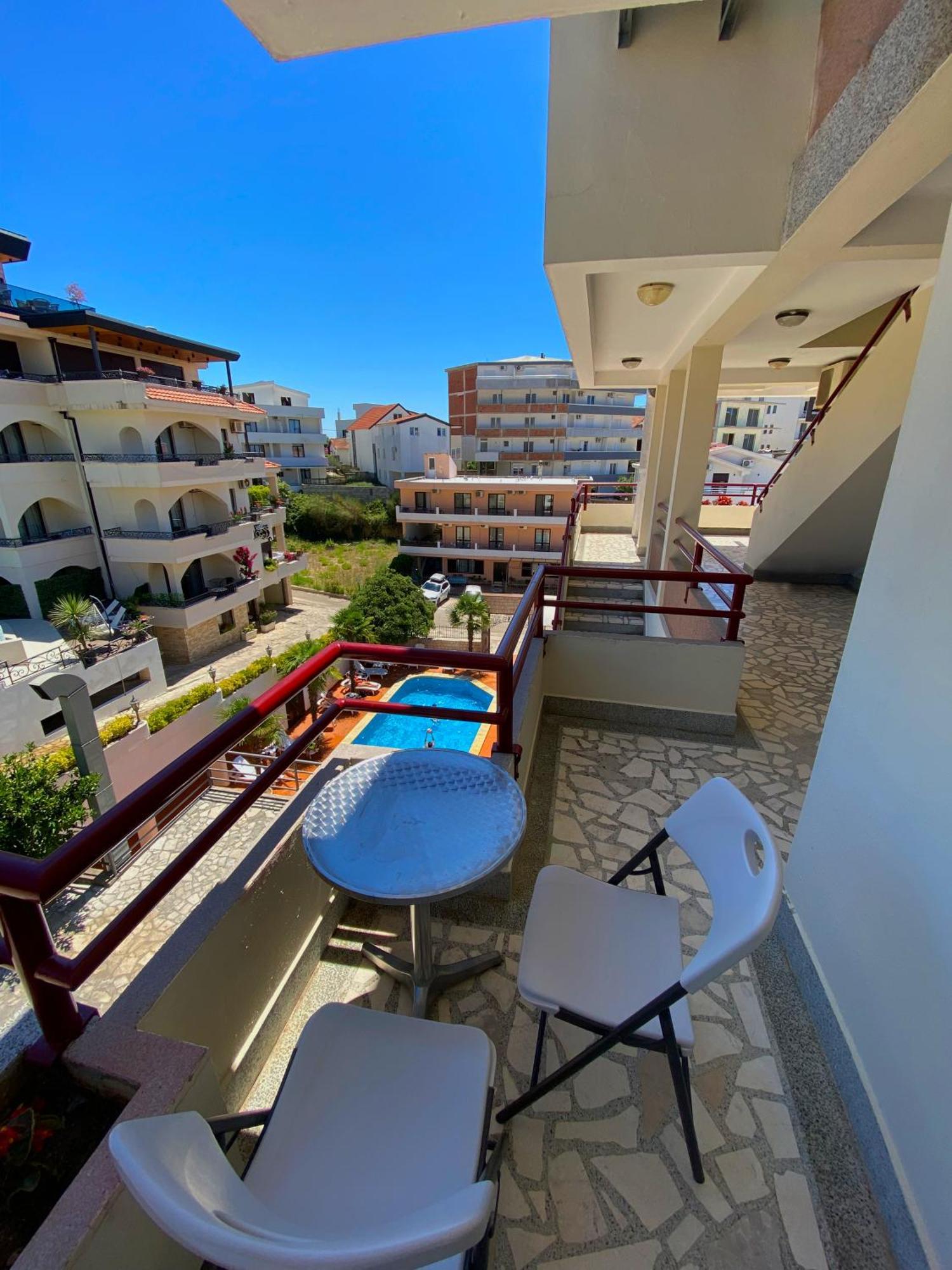 Hotel Kleopatra Ulcinj Quarto foto